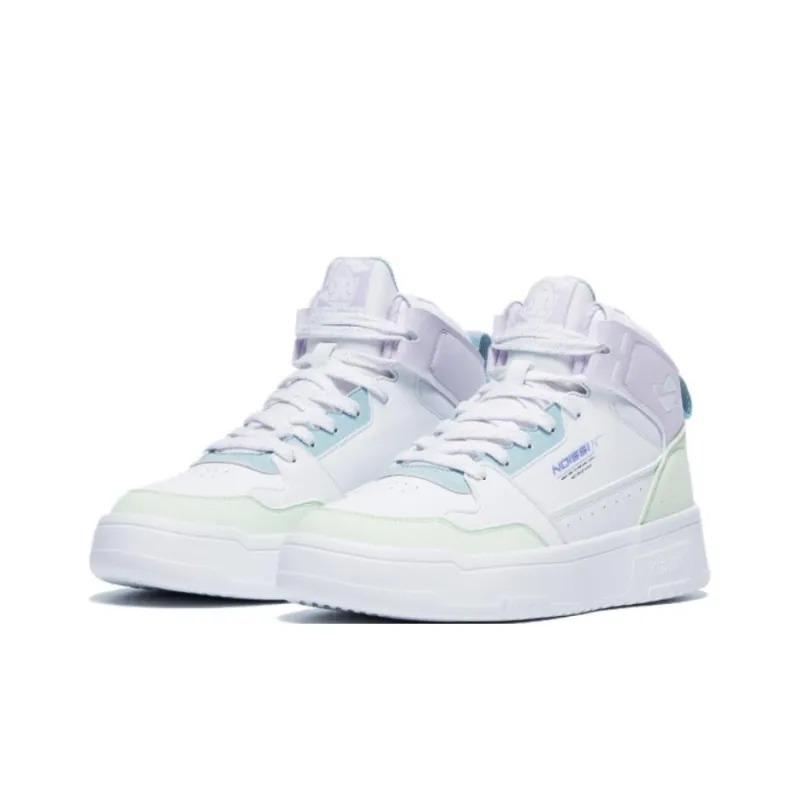 QIAODAN Coverage Warm High Top Skateboard Shoes Women's White Green-1