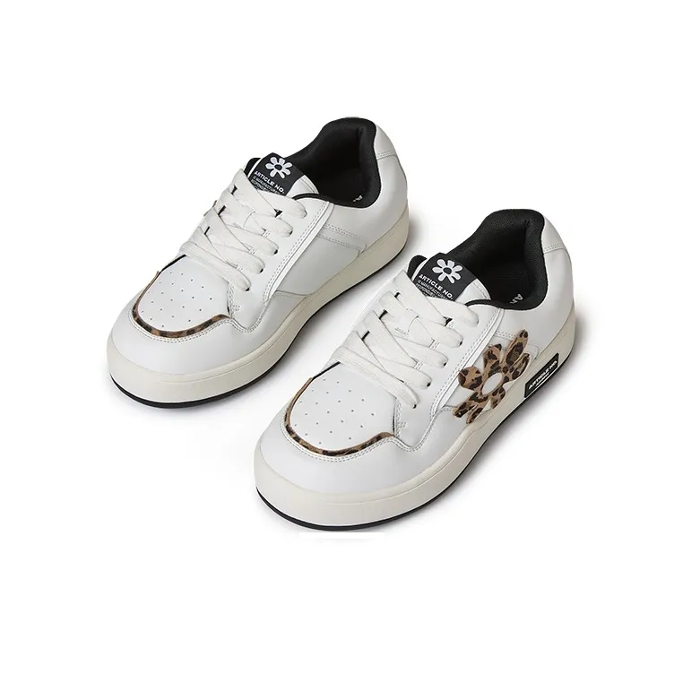 ARTICLE NO. Low Top Skateboard Shoes Unisex Leopard Print With White Accents-2