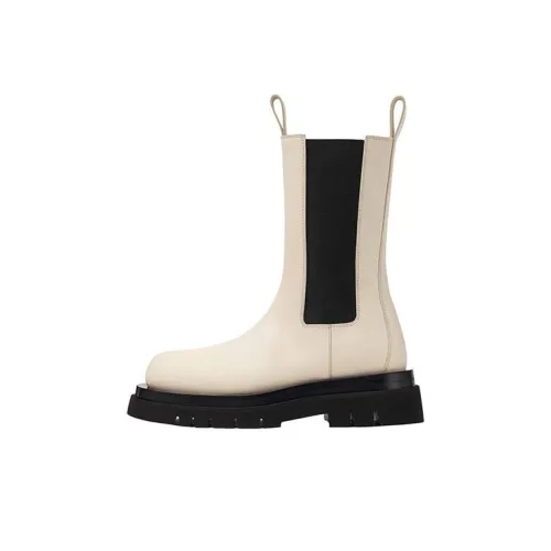 Bottega Veneta Tire Chelsea Boots Women's Cream