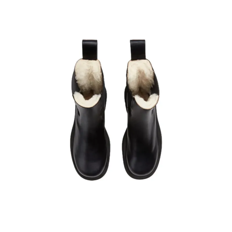 Bottega Veneta Lug Chelsea Short Chelsea Boots Men's Black-4