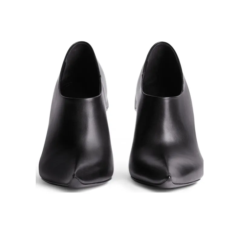 Balenciaga Hourglass Pointed Toe Pumps-3