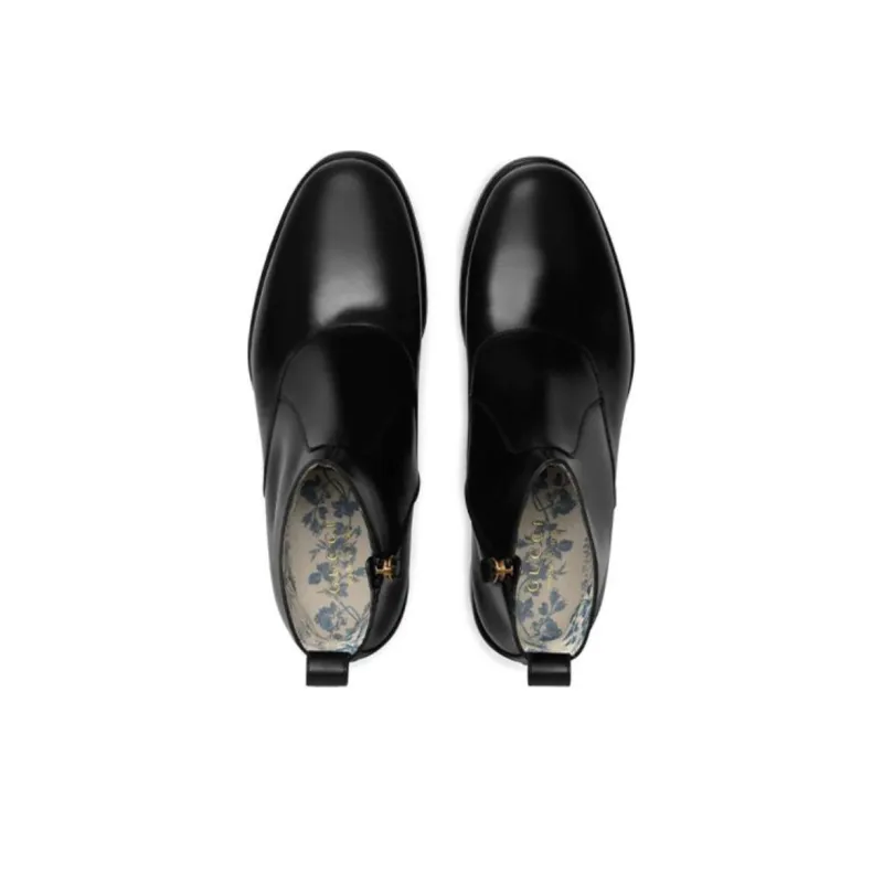 GUCCI Bee Detailed Chelsea Boots-3