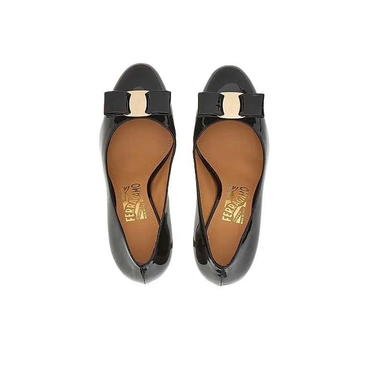FERRAGAMO Vara Slim Heel High Heels 10cm Women's Black-3