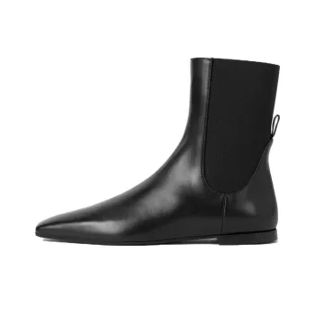 TOTEME Short Chelsea Boots Women's Black