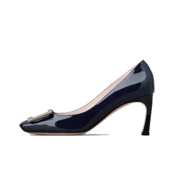 Roger Vivier Trompette Buckle Detailed Pumps