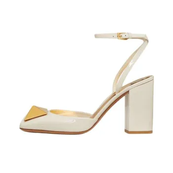 Valentino One Stud GARAVANI Chunky Heel High Heels Women's White