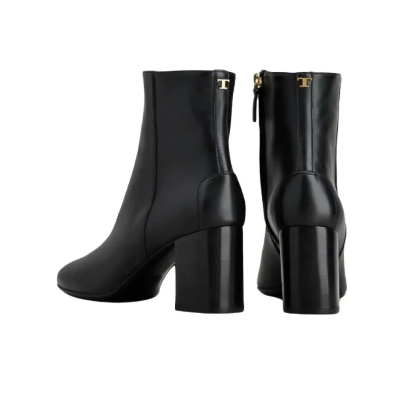 TOD'S Timeless Ankle Boots Women's Black-3