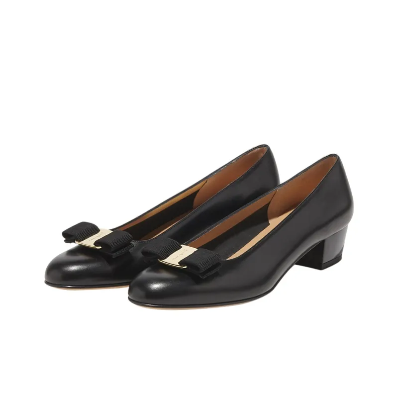 FERRAGAMO Vara Bow Pumps-3