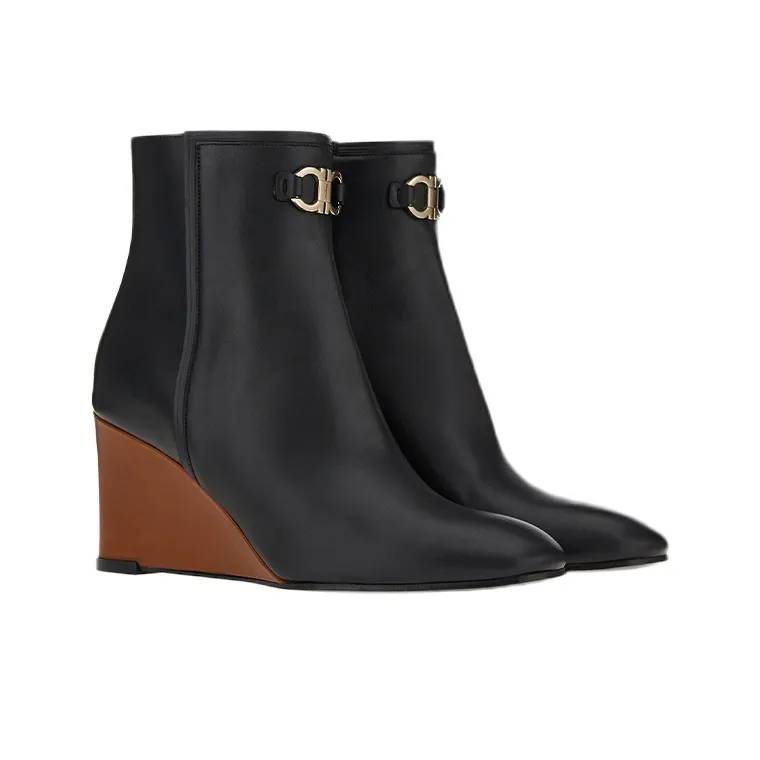 Ferragamo Ankle Boots Women's Black-1