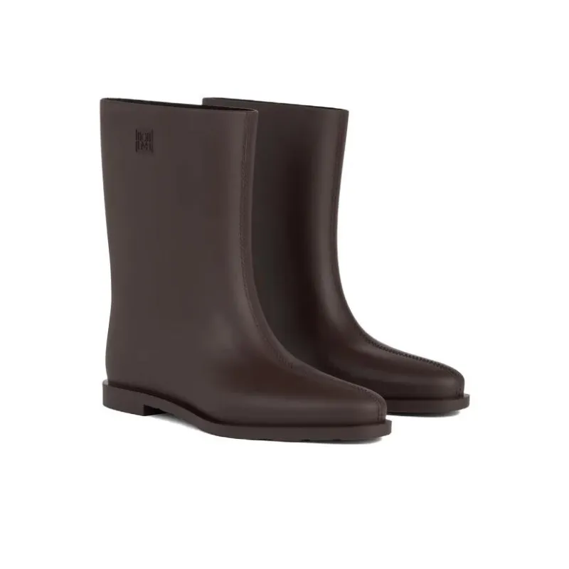Toteme The Rain Almond-toe Boots-2