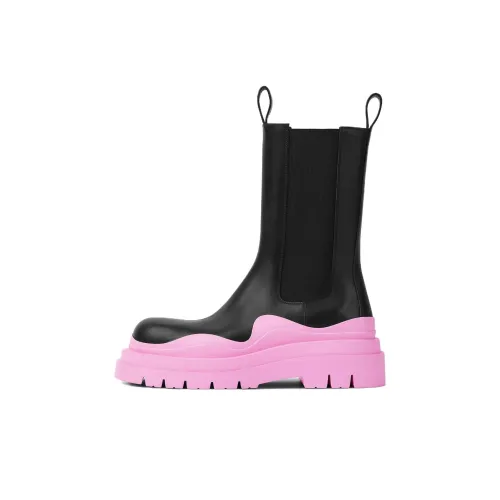 Bottega Veneta Tire Chelsea Boots Women's