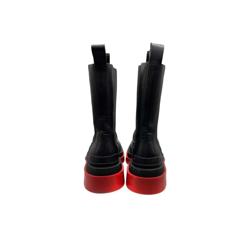 Bottega Veneta Tire Crew Chelsea Boots Men's Black Red-4