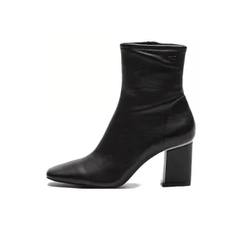 DKNY Logo-plaque Ankle Boots