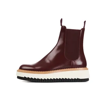 Chloe Short Chelsea Boots Women's Red