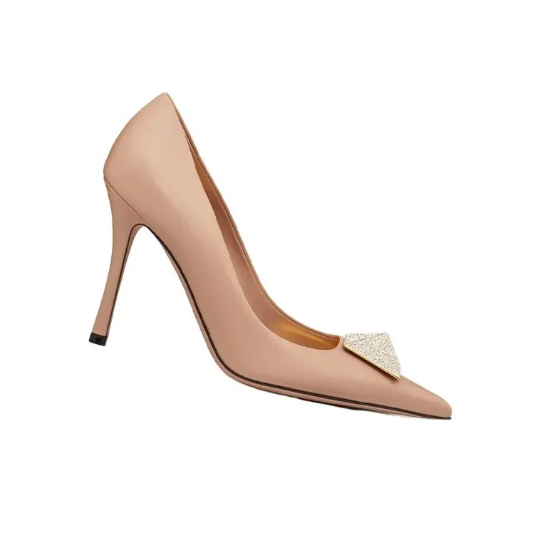 Valentino Garavani One Stud Pointed Toe Pumps-1