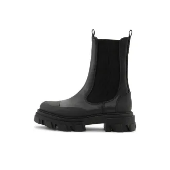 GANNI Short Chelsea Boots Unisex Black