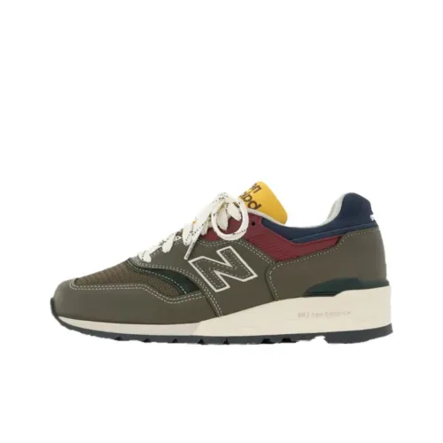 New Balance 997 MiUSA Aimé Leon Dore Dark Moss Angora