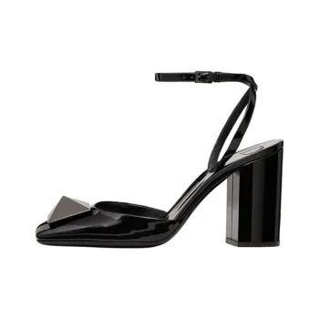 Valentino One Stud Chunky Heel High Heels 9cm Women's Black