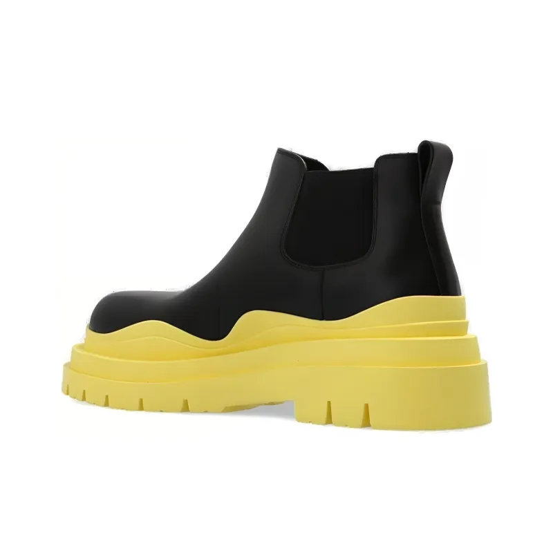 Bottega Veneta Chelsea Boots Men's Black Yellow-3