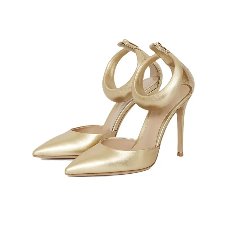 GIANVITO ROSSI Bijoux 105mm Padded-strap Pumps-2