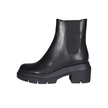 Stuart Weitzman/SW Short Chelsea Boots Women's Black