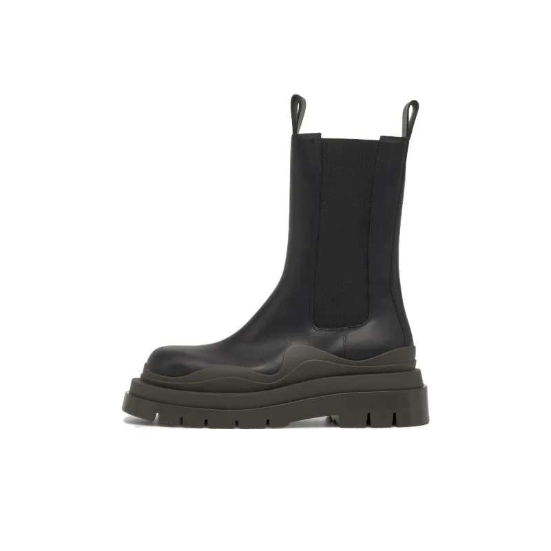 Bottega Veneta Tire Chelsea BV Crew Chelsea Boots Women's Black Brown-0