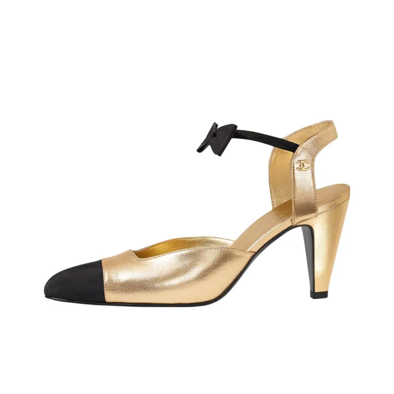 CHANEL Stylish Sandals Women's Black Gold-0