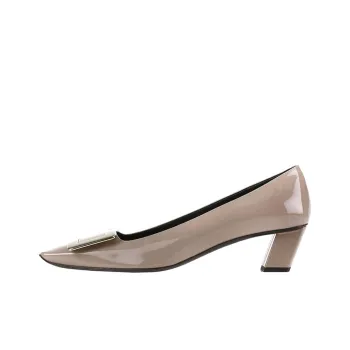 Roger Vivier Belle Vivier Buckle Pumps