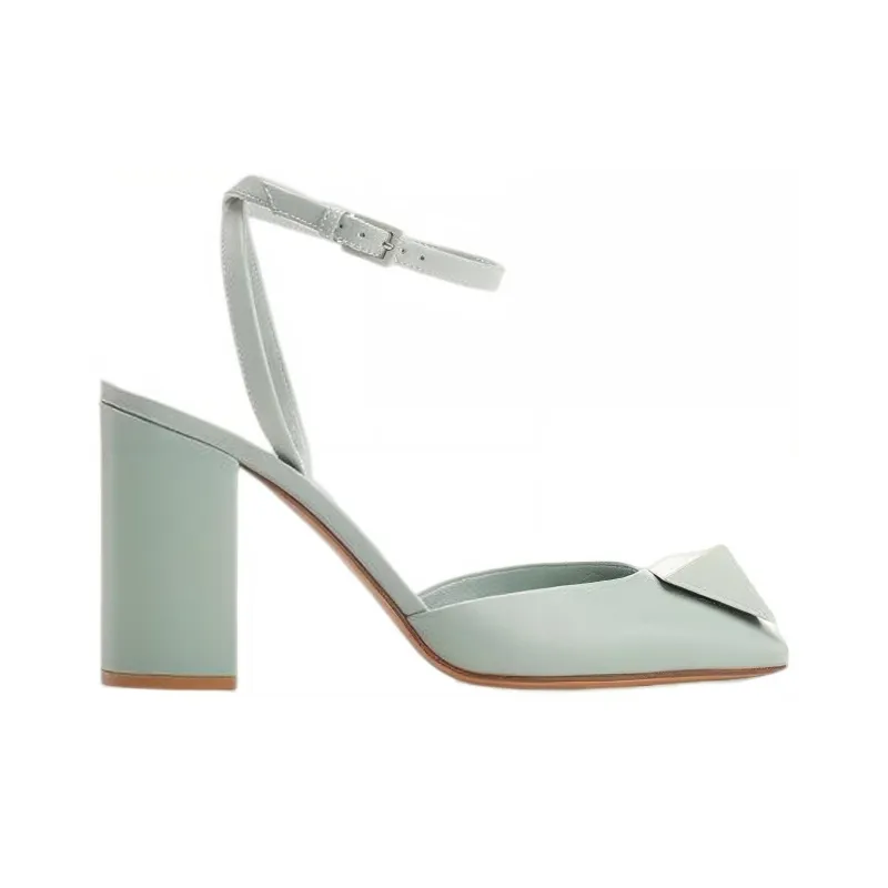 Valentino Garavani One Stud Square Toe Pumps-1