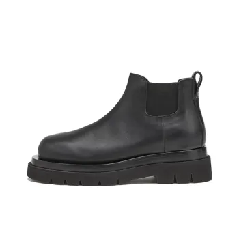 Bottega Veneta Lug Chelsea Ankle Length Chelsea Boots Women's Black