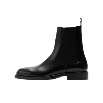Burberry Short Chelsea Boots Men's Black