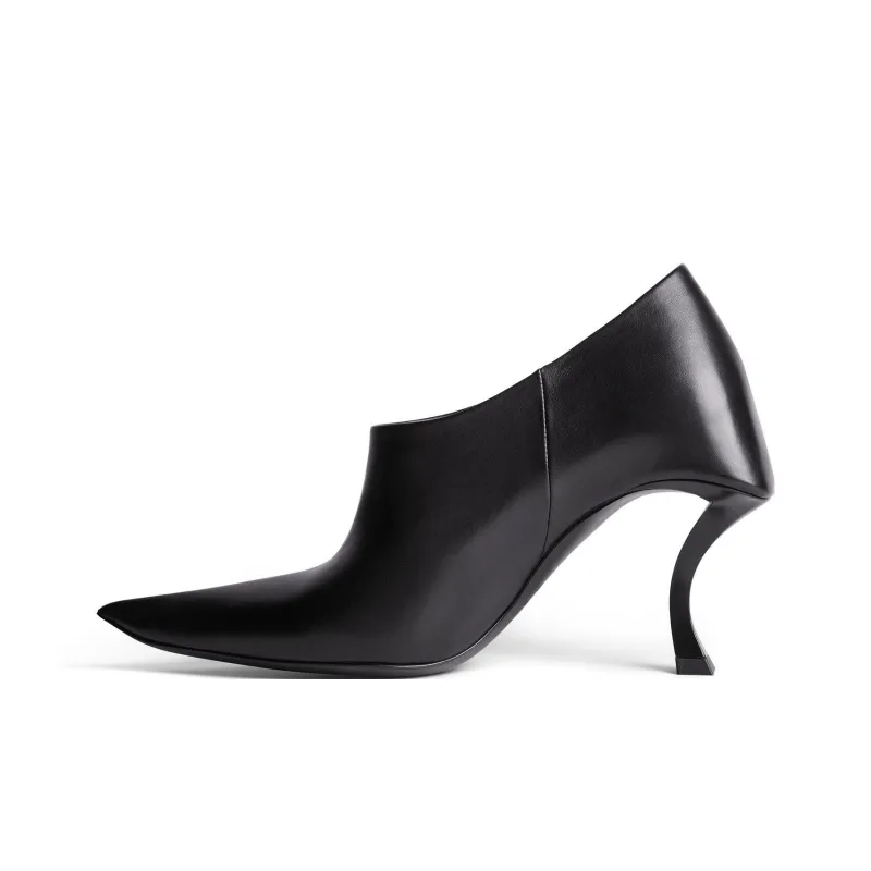 Balenciaga Hourglass Pointed Toe Pumps-0