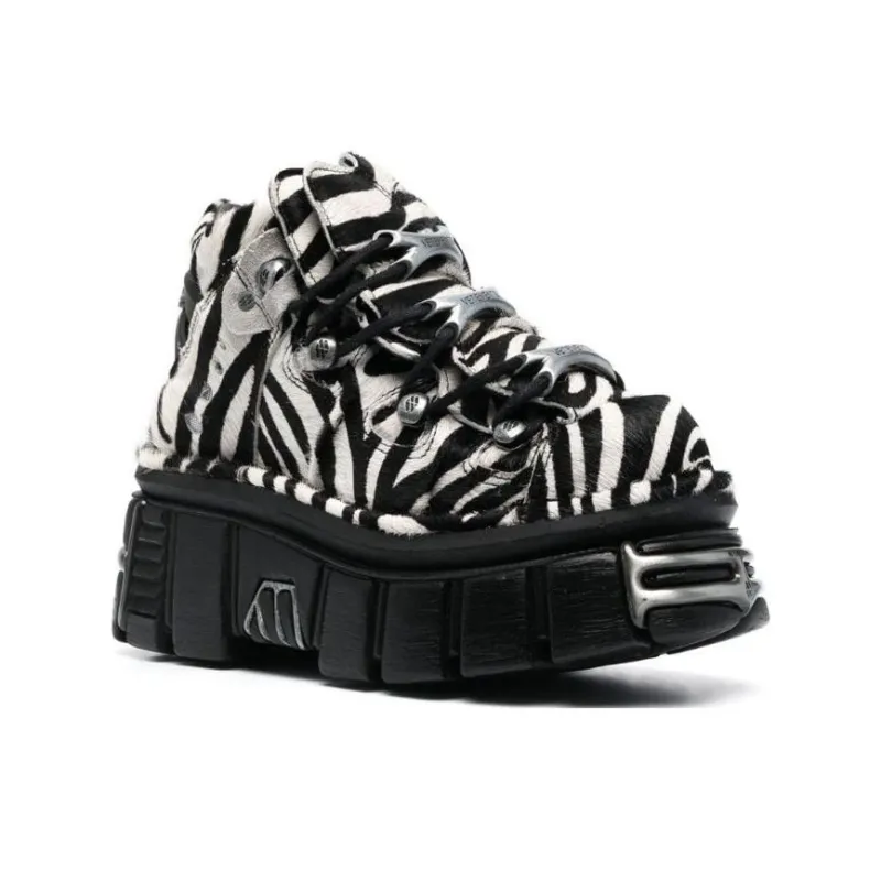Vetements Ankle Boots Women's Black White-1