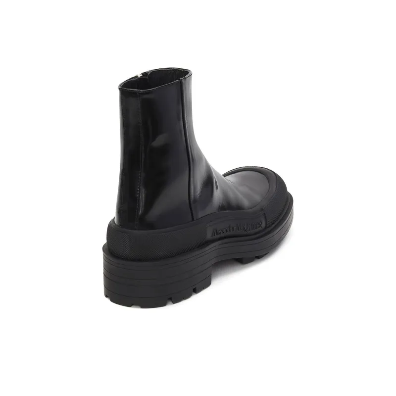 Alexander McQueen Tread Ankle Boots Black-3
