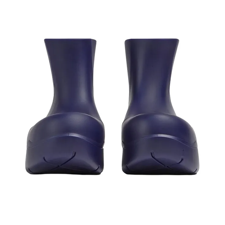 Bottega Veneta Puddle Ankle Boot Unicorn-2