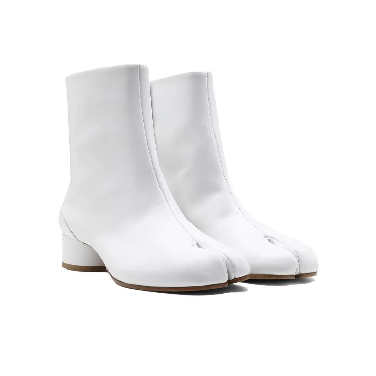 Maison Margiela Tabi 30mm Leather Ankle Boots-3