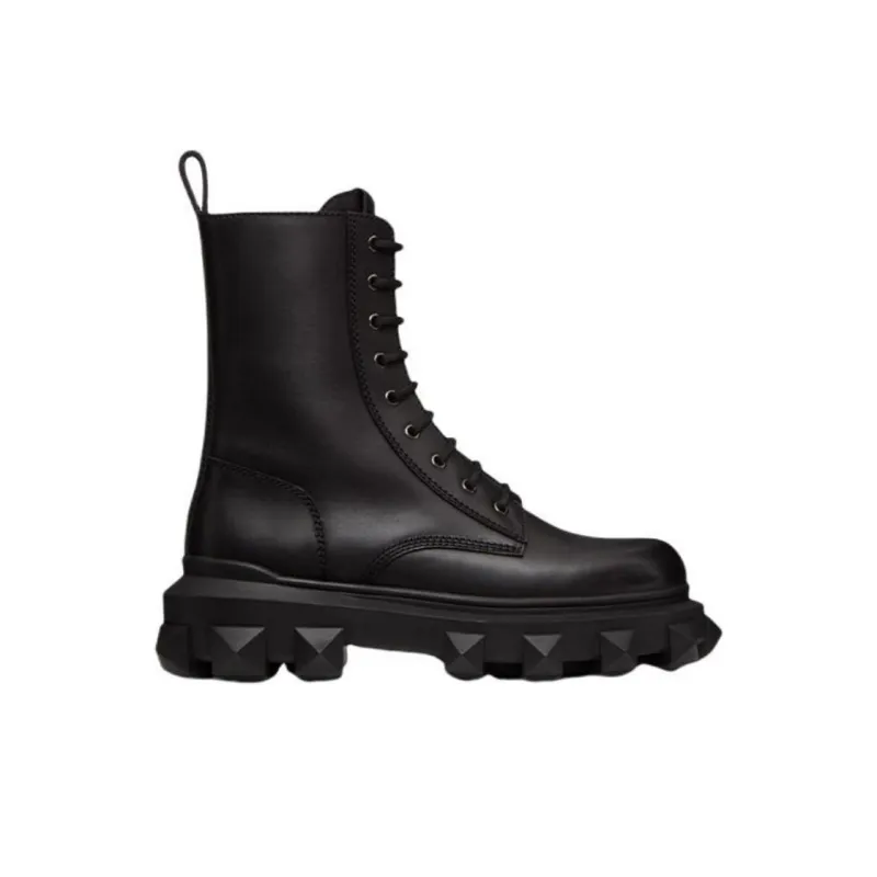 Valentino Trackstud Ankle Boots Men's Black-1