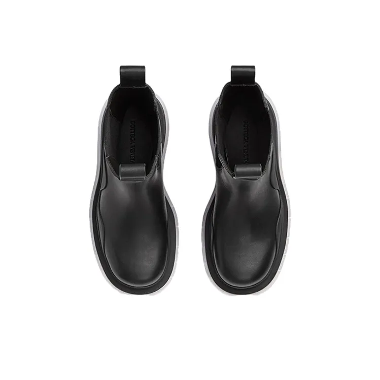 Bottega Veneta Tire Chelsea Crew Chelsea Boots 5.5cm Women's Black-3