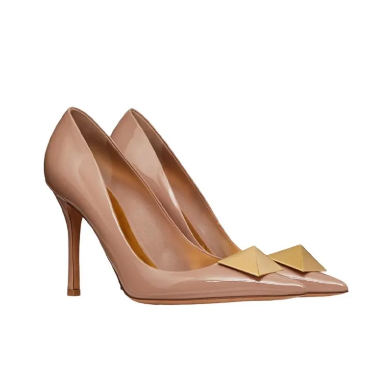 Valentino Garavani Roman Stud Pointed-toe Pumps-2