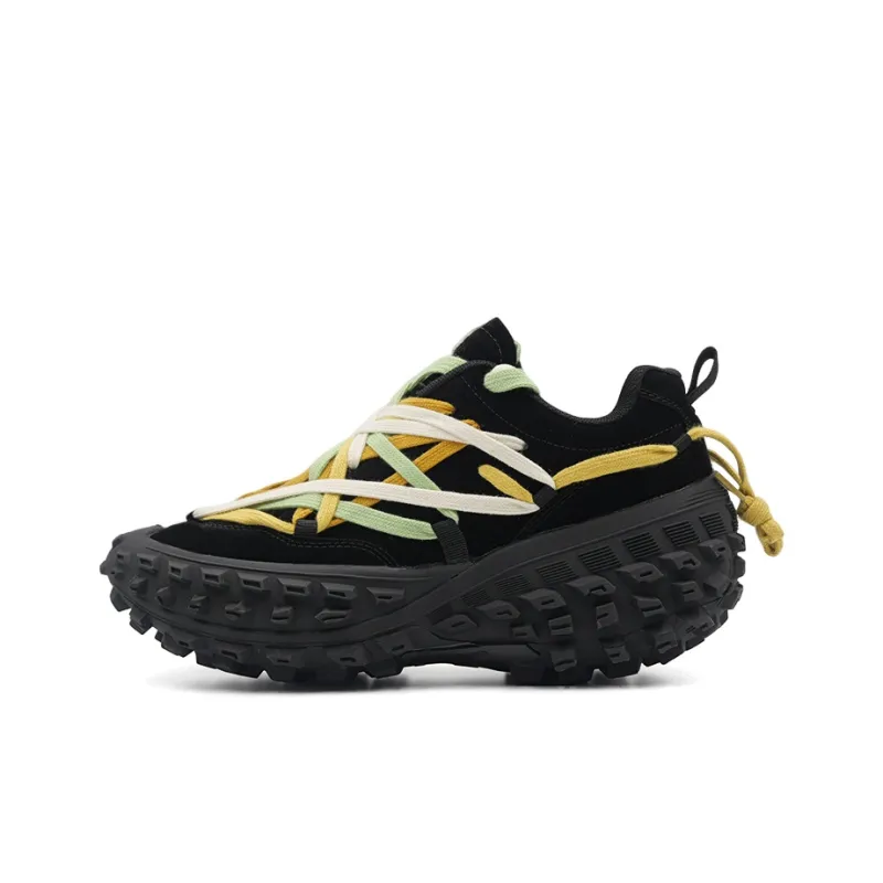 Hong Kong Meng Chunky Sneakers Unisex Low Top Black-1