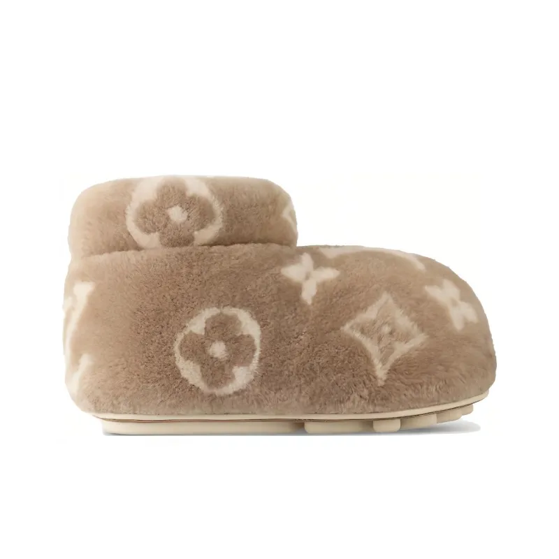 LOUIS VUITTON LV Footprint Low Boot Beige-1