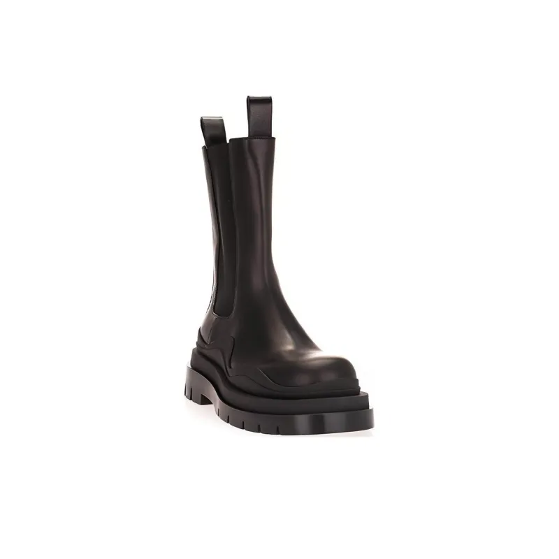 Bottega Veneta Tire Chelsea Crew Chelsea Boots Women's Black-2