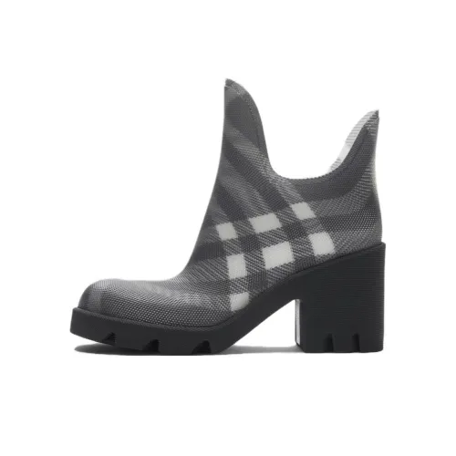 Burberry Marsh Low Checked Boots