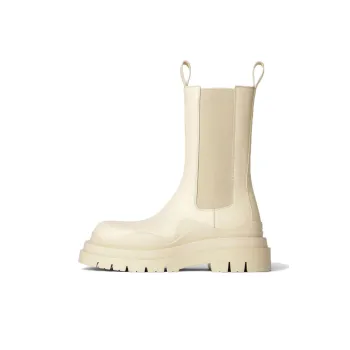 Bottega Veneta Crew Chelsea Boots Women's Beige