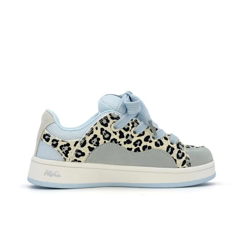 ABCIO Slip Resistant Waterproof Abrasion Resistant Low Top Skateboard Shoes Women's Box-2
