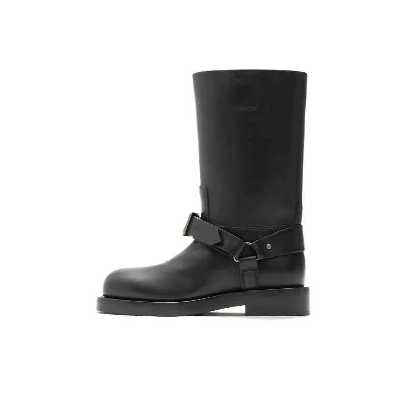 Burberry Women's Leather Saddle Low Boot 'Black'-0