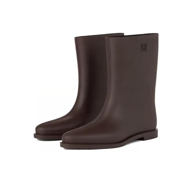 Toteme The Rain Almond-toe Boots-3