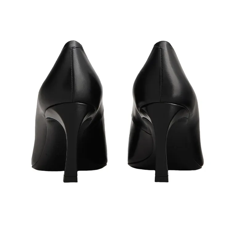 Roger Vivier Trompette Buckle Detailed Pumps-4