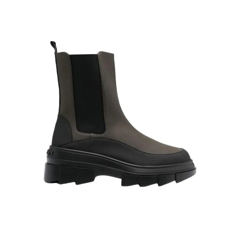 stuart weitzman Noho Chelsea Boots-1