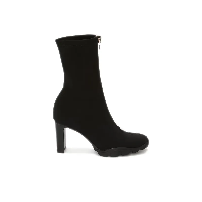 Alexander McQueen Zip Up Ankle Boots Black Women's-1